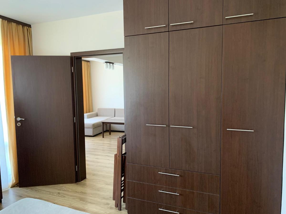 Аппартамент Pines Beach Resort Бяла Экстерьер фото